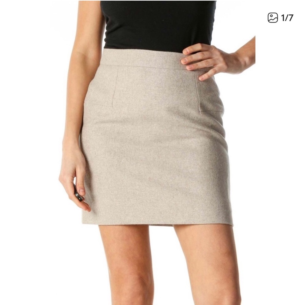 J. Crew Factory | Beige Wool Mini Skirt | size 6 preppy Career Fall Winter